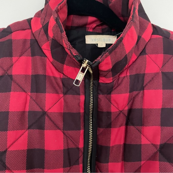Buffalo Plaid Winter Vest - Quilted Puffer by Vestique - Size Small - Red, Black - Picture 3 of 4
